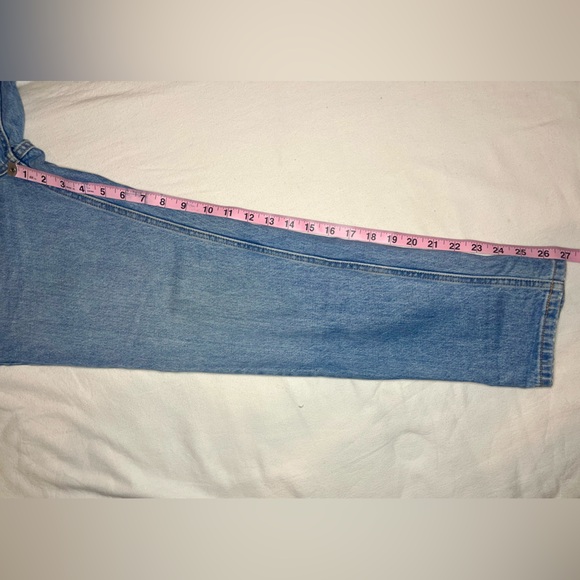 Everlane Boyfriend Light Wash Blue Jeans! - Picture 8 of 8